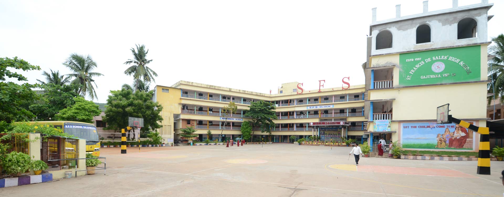 SFS School